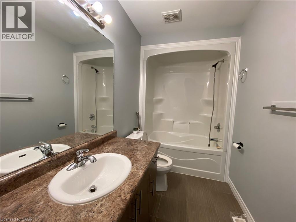 90 Bloom Crescent, Stoney Creek, Ontario  L0R 1P0 - Photo 11 - 40870579