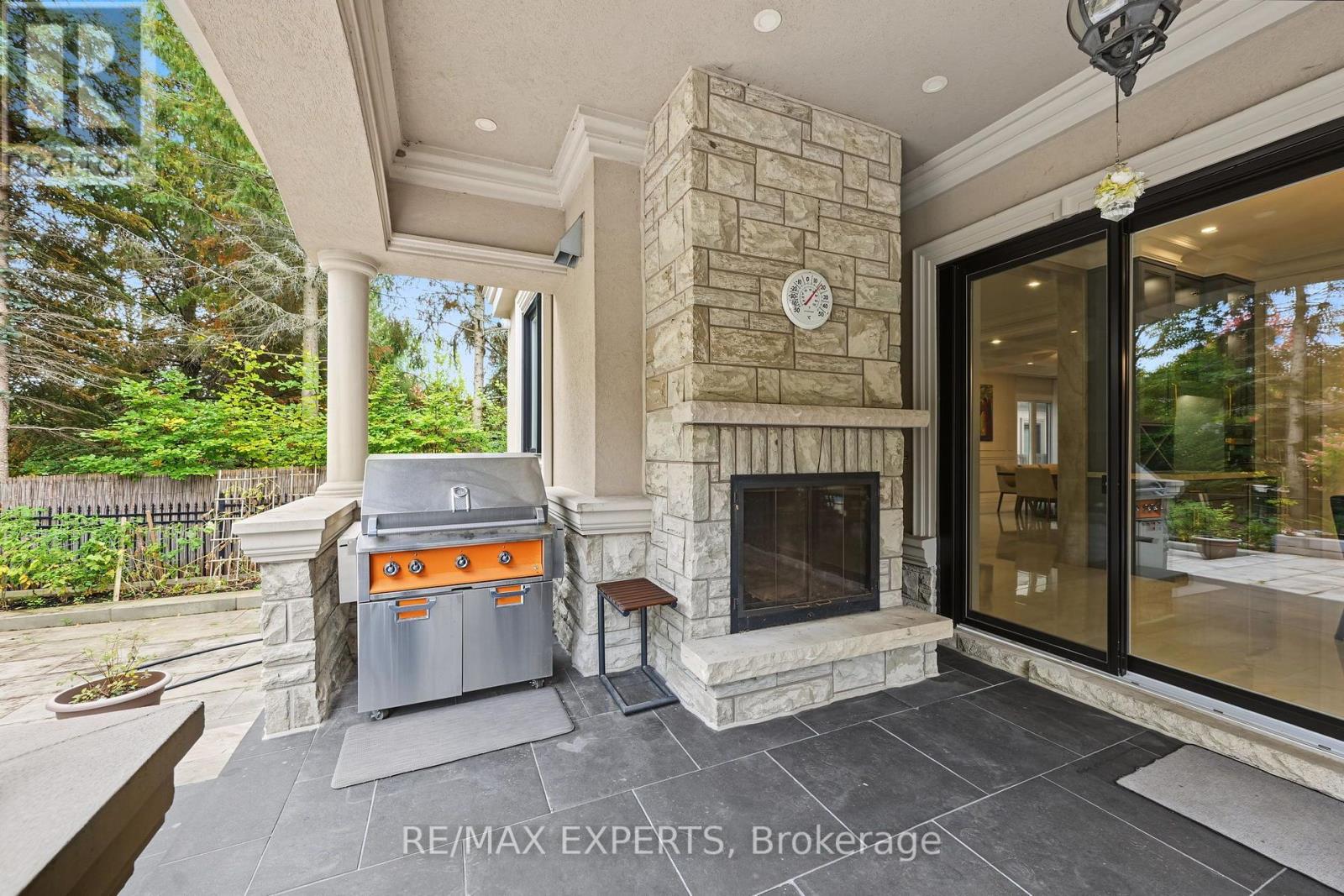 33 Highland Creek Court, Vaughan, Ontario  L0J 1C0 - Photo 36 - N14083846