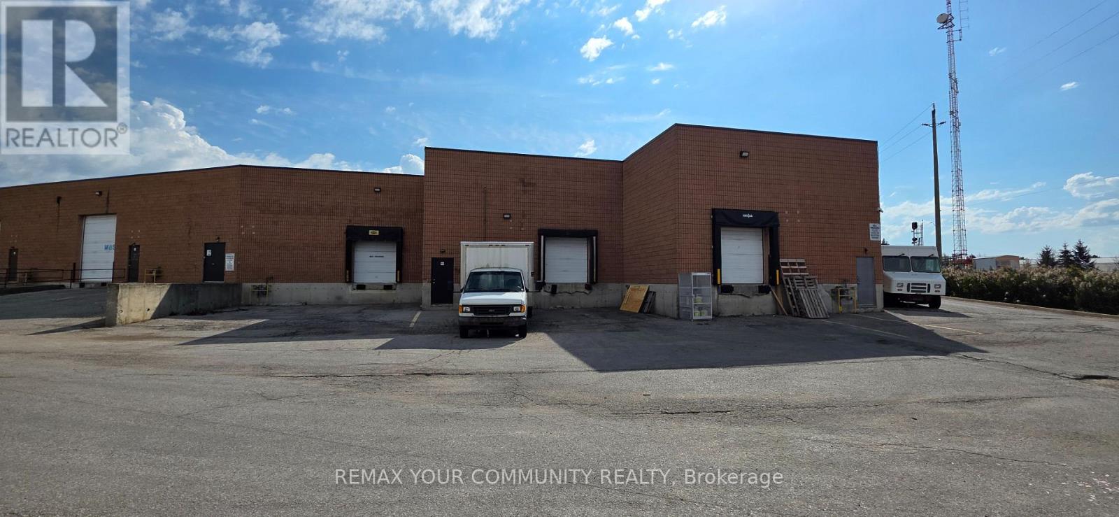 Unit 13 - 40 Engelhard Drive, Aurora, Ontario  L4G 6X6 - Photo 9 - N14083882