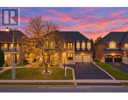 22 JANETVILLE STREET, Brampton, Ontario