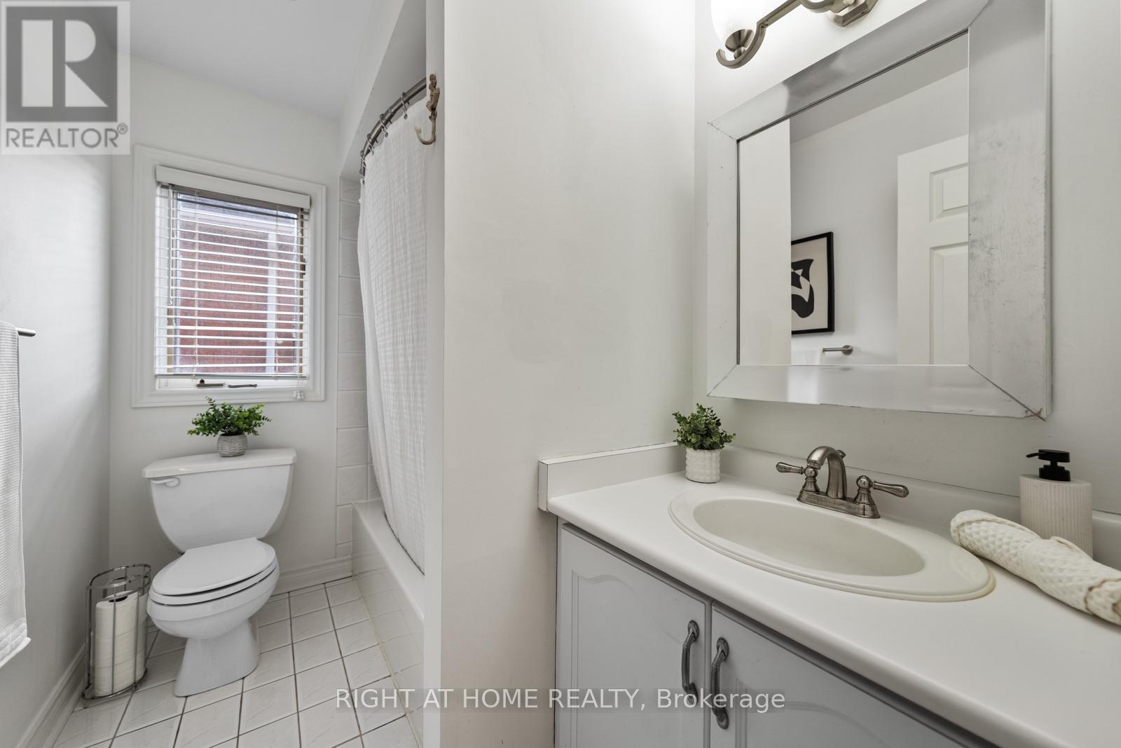 5954 Hemingway Road, Mississauga, Ontario  L5M 5M1 - Photo 25 - W14084028