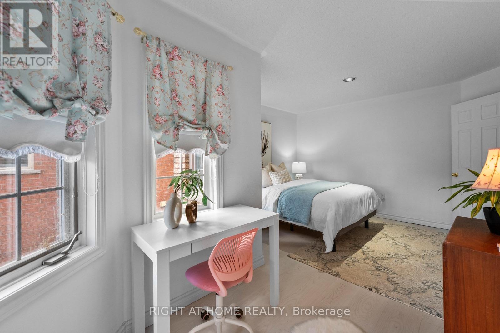 5954 Hemingway Road, Mississauga, Ontario  L5M 5M1 - Photo 26 - W14084028