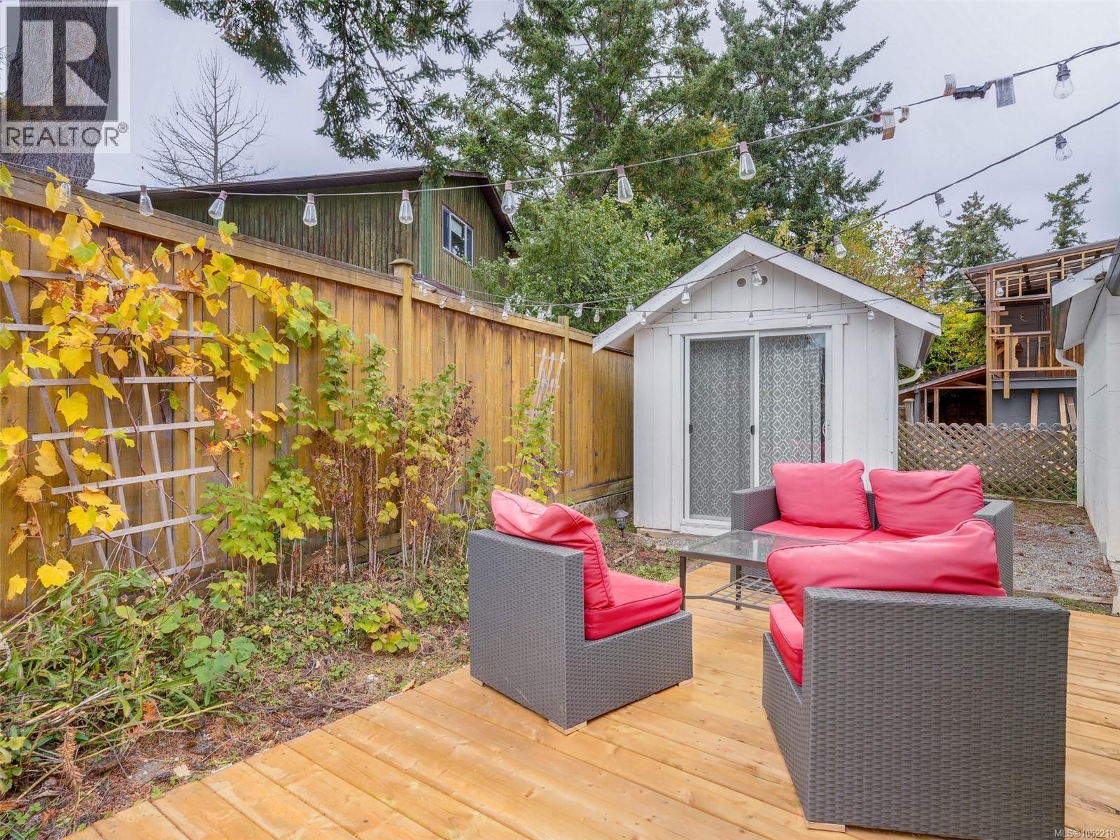 4012 Raymond St N