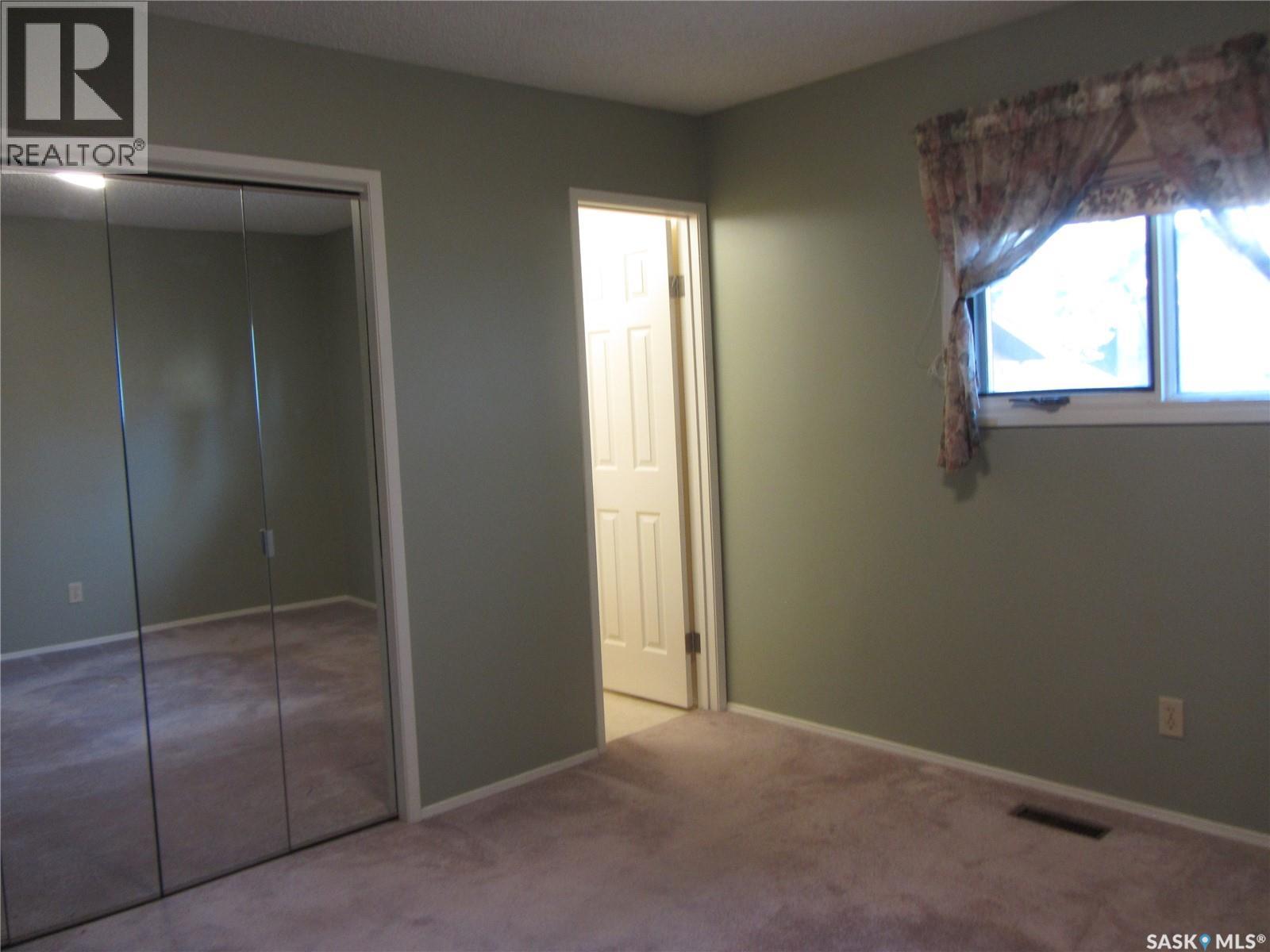 150 Chan Crescent, Saskatoon, Saskatchewan  S7K 5N8 - Photo 11 - SK051201