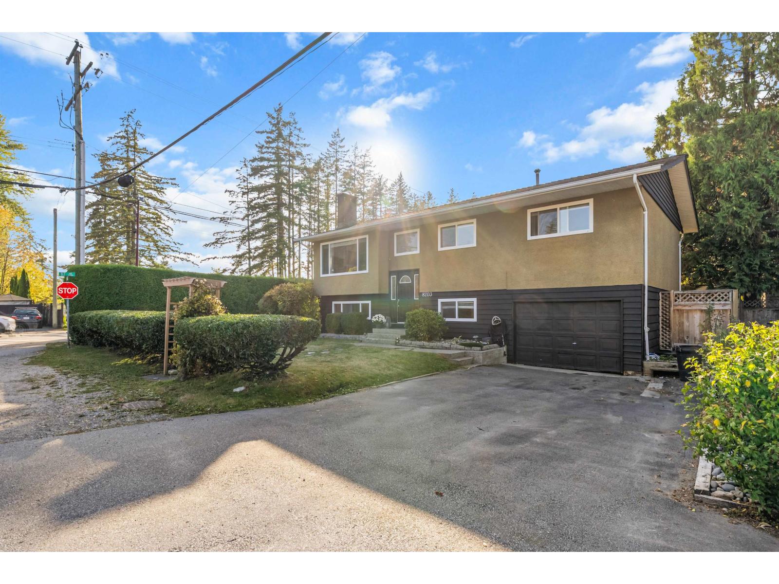 8203 109b Street, Delta, British Columbia  V4C 4G9 - Photo 2 - R3174437