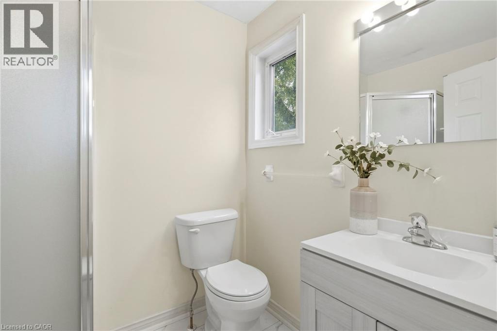 1500 King Street E, Hamilton, Ontario  L8K 1S8 - Photo 13 - 40861388