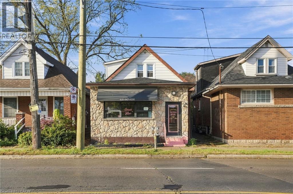 1500 KING Street E, Hamilton, Ontario