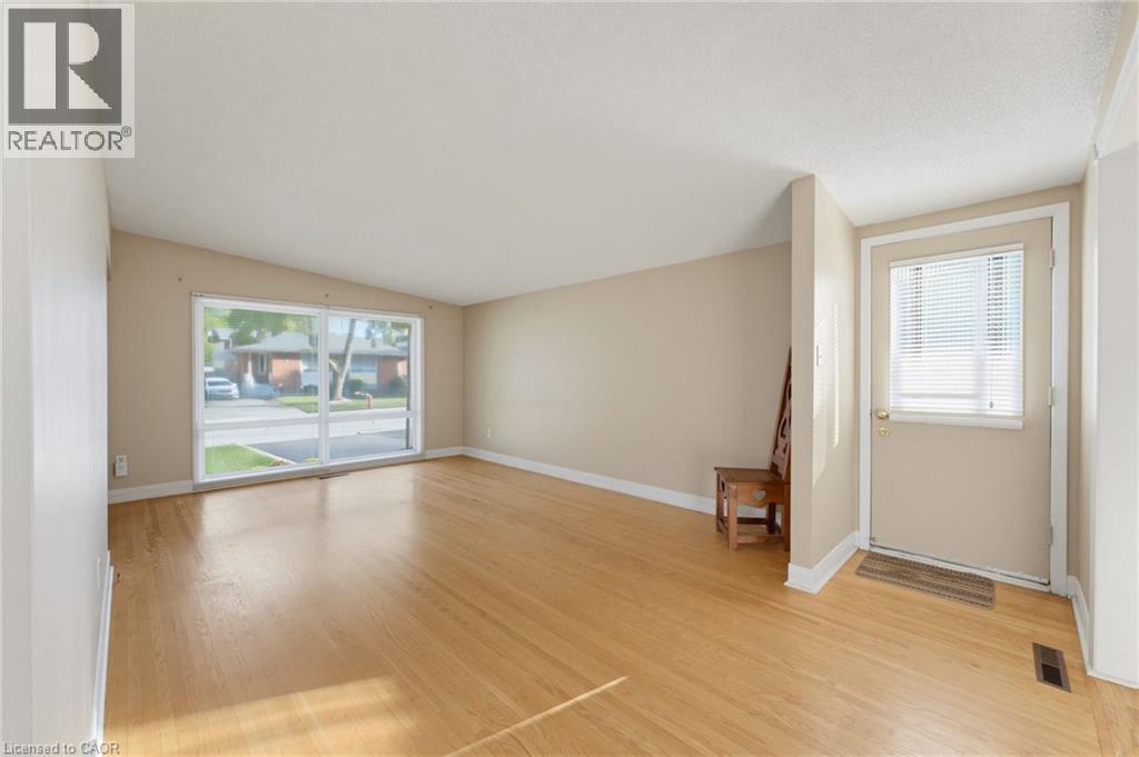 34 Fielding Crescent, Hamilton, Ontario  L8V 2P5 - Photo 6 - 40871720
