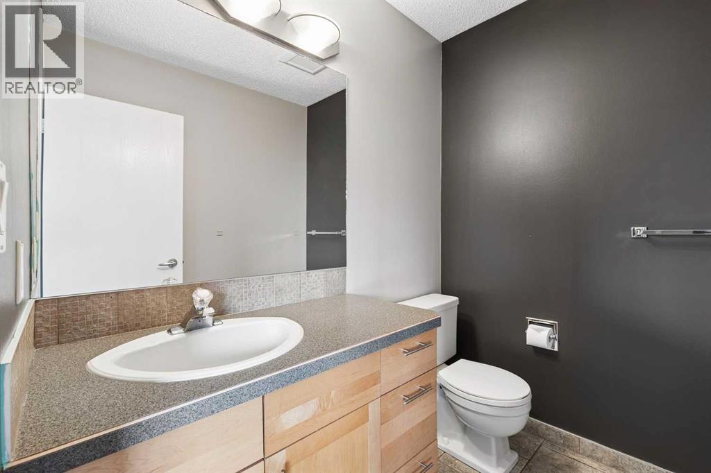 4, 1918 24a Street SW, Calgary, Alberta T3E 1V3 - Photo 28 - A2350657