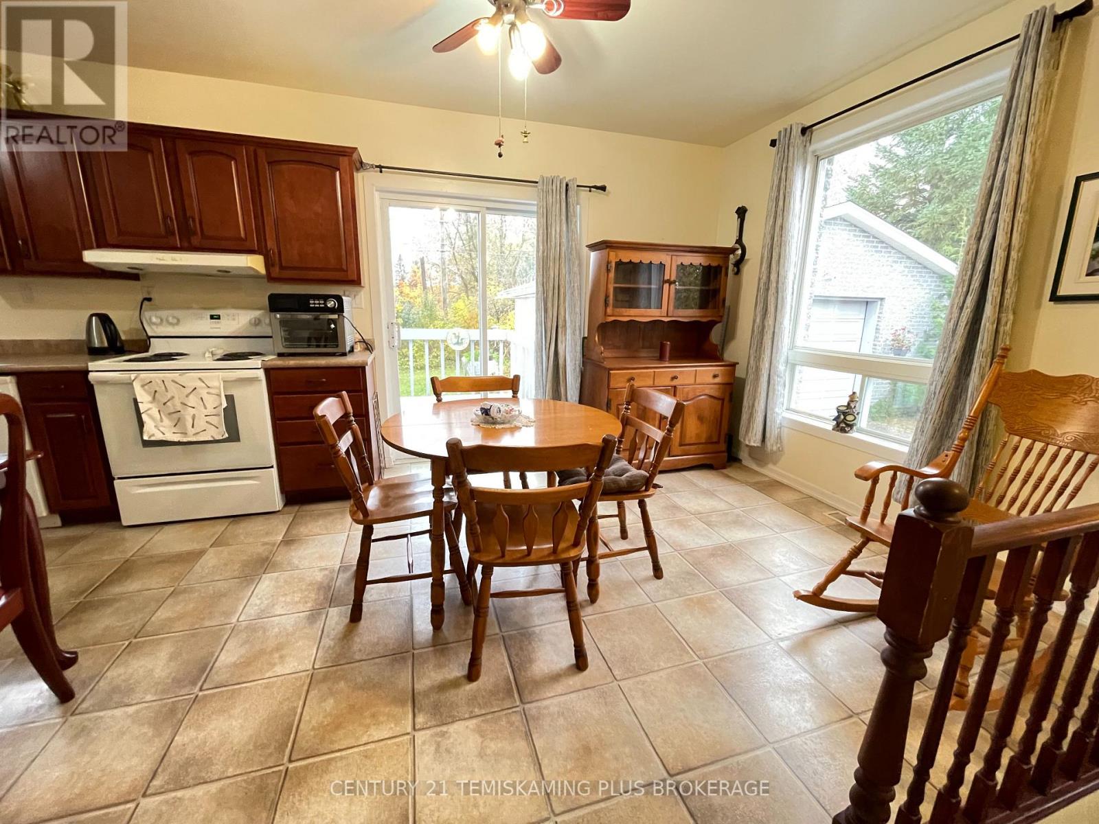 401 Lakeview Avenue S, Temiskaming Shores, Ontario  P0J 1R0 - Photo 14 - T14080658
