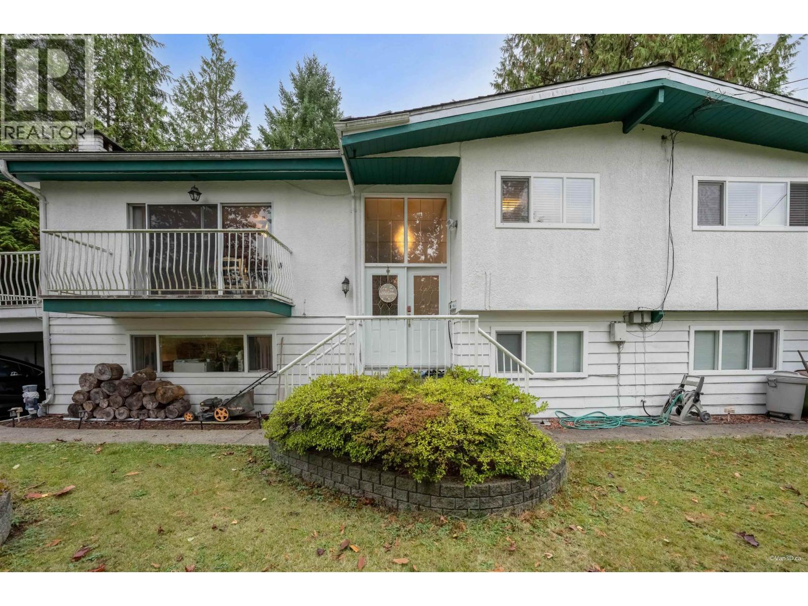 1119 TUXEDO DRIVE