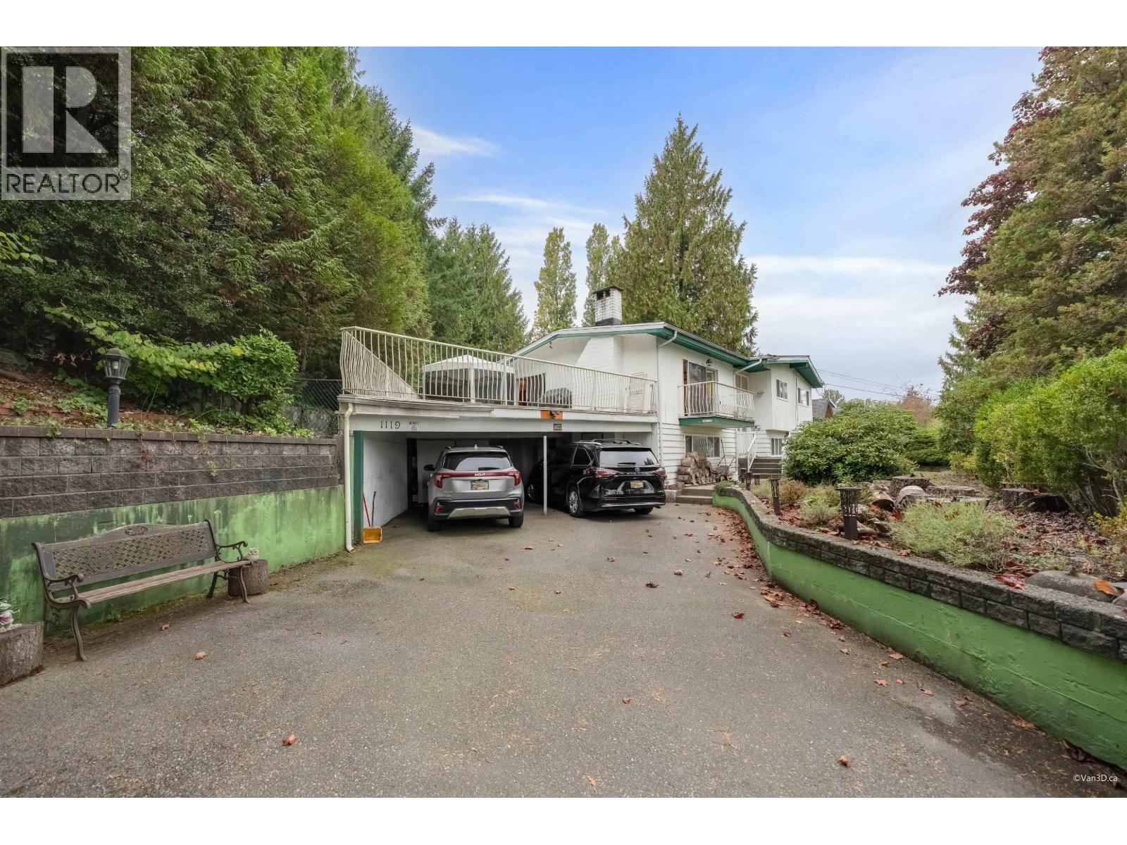 1119 TUXEDO DRIVE