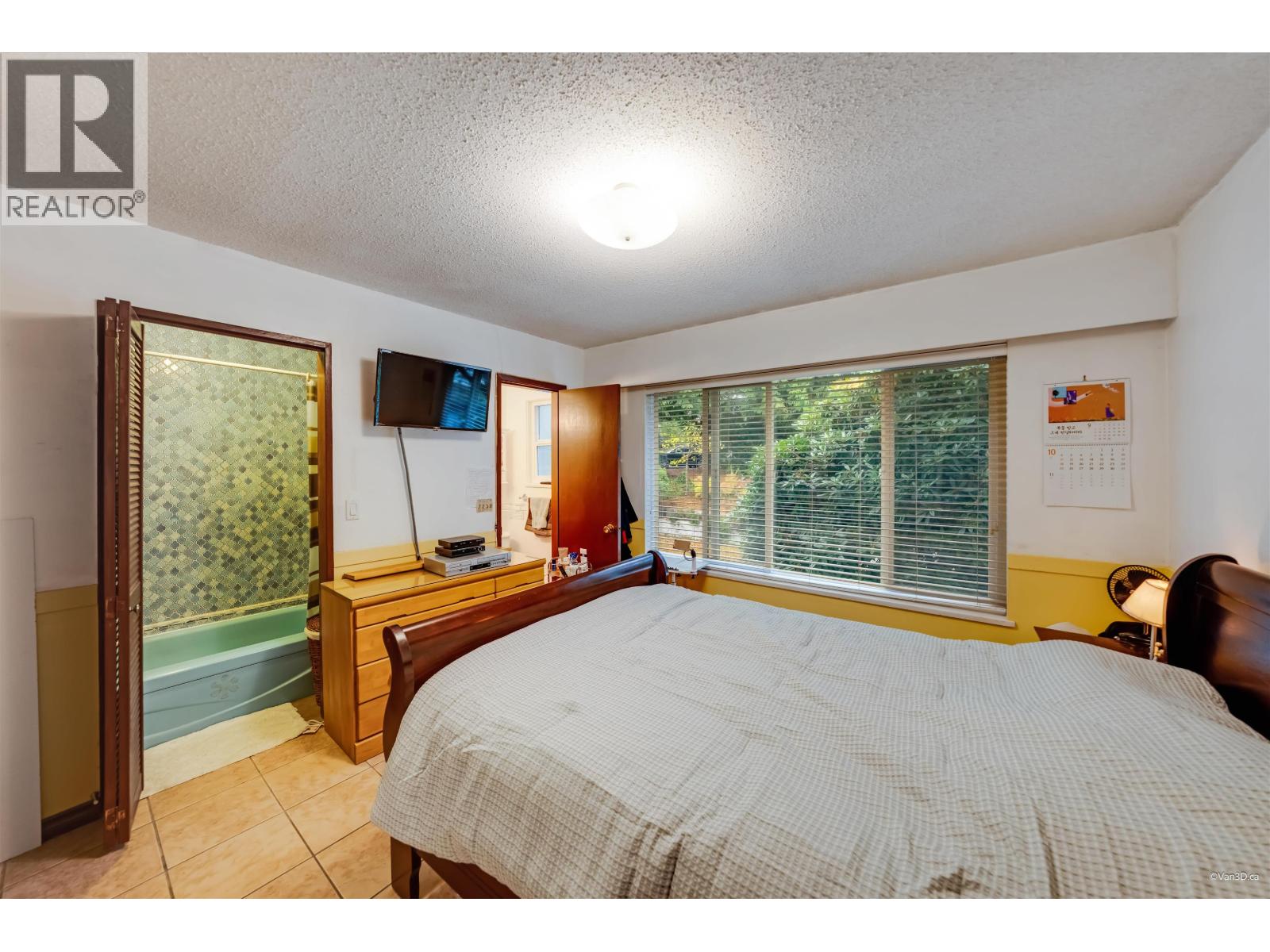 1119 TUXEDO DRIVE