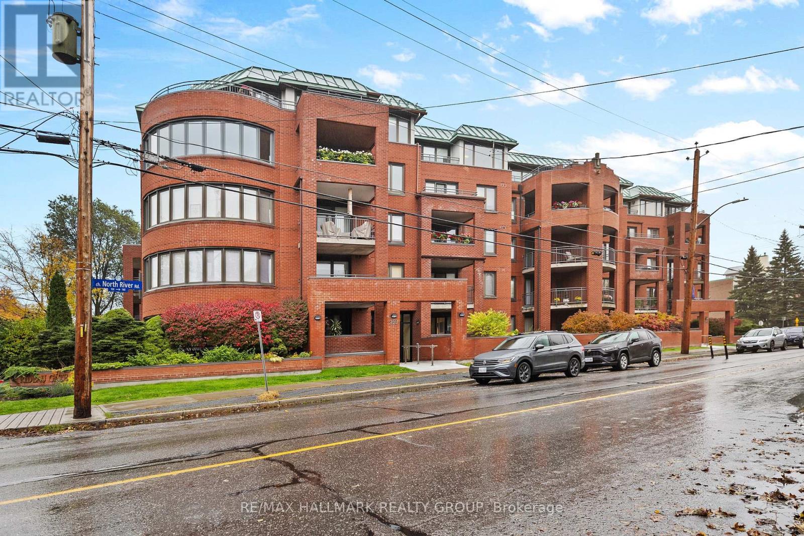 211 - 959 North River Road, Ottawa, Ontario  K1K 3V3 - Photo 1 - X14084080