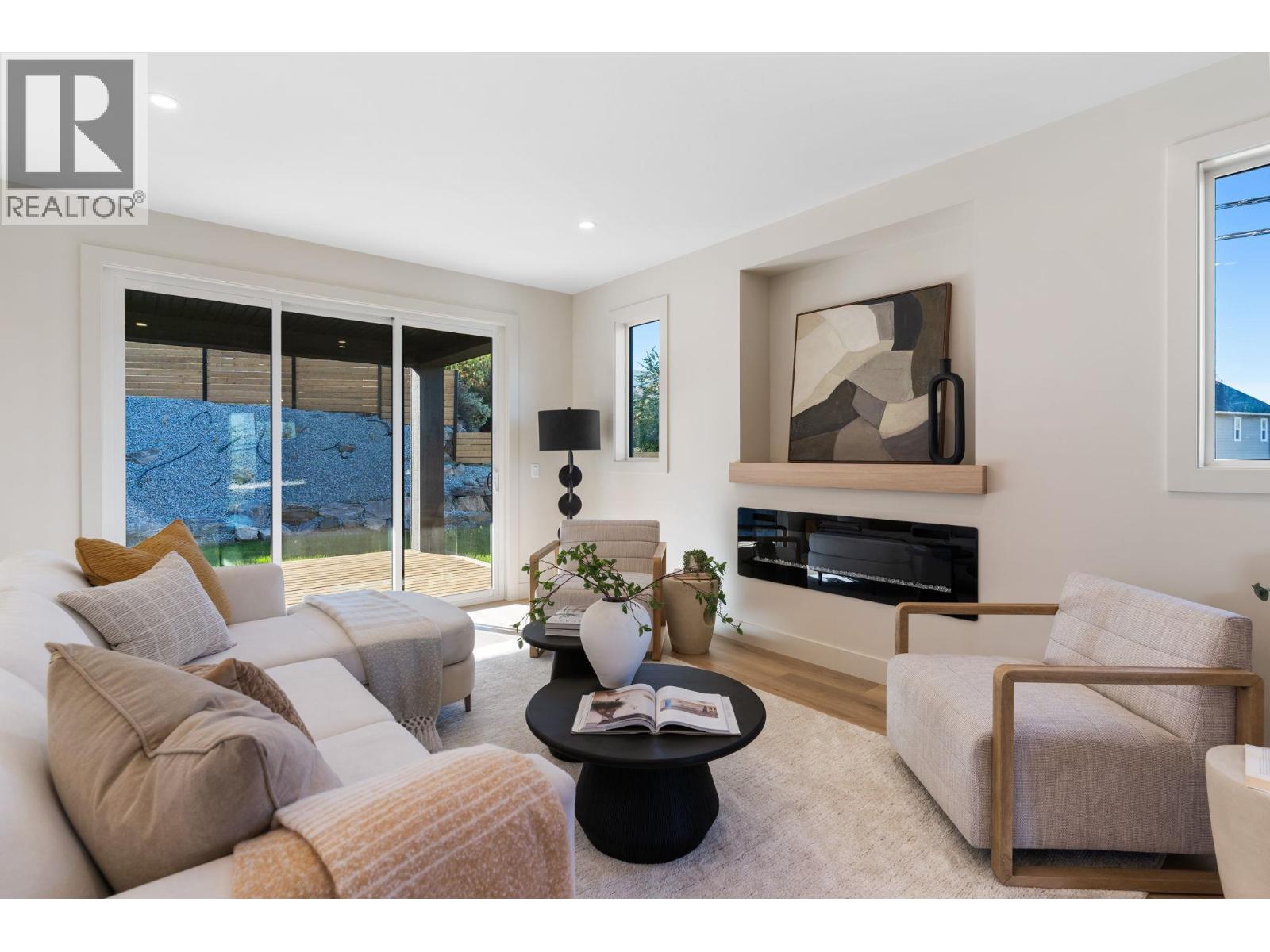 485 Sheila Crescent