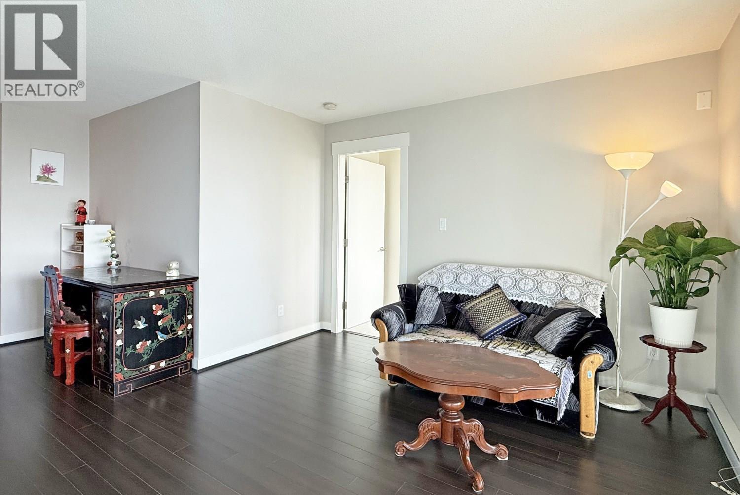 1002 6733 Buswell Street, Richmond, British Columbia  V6Y 0E3 - Photo 4 - R3175842