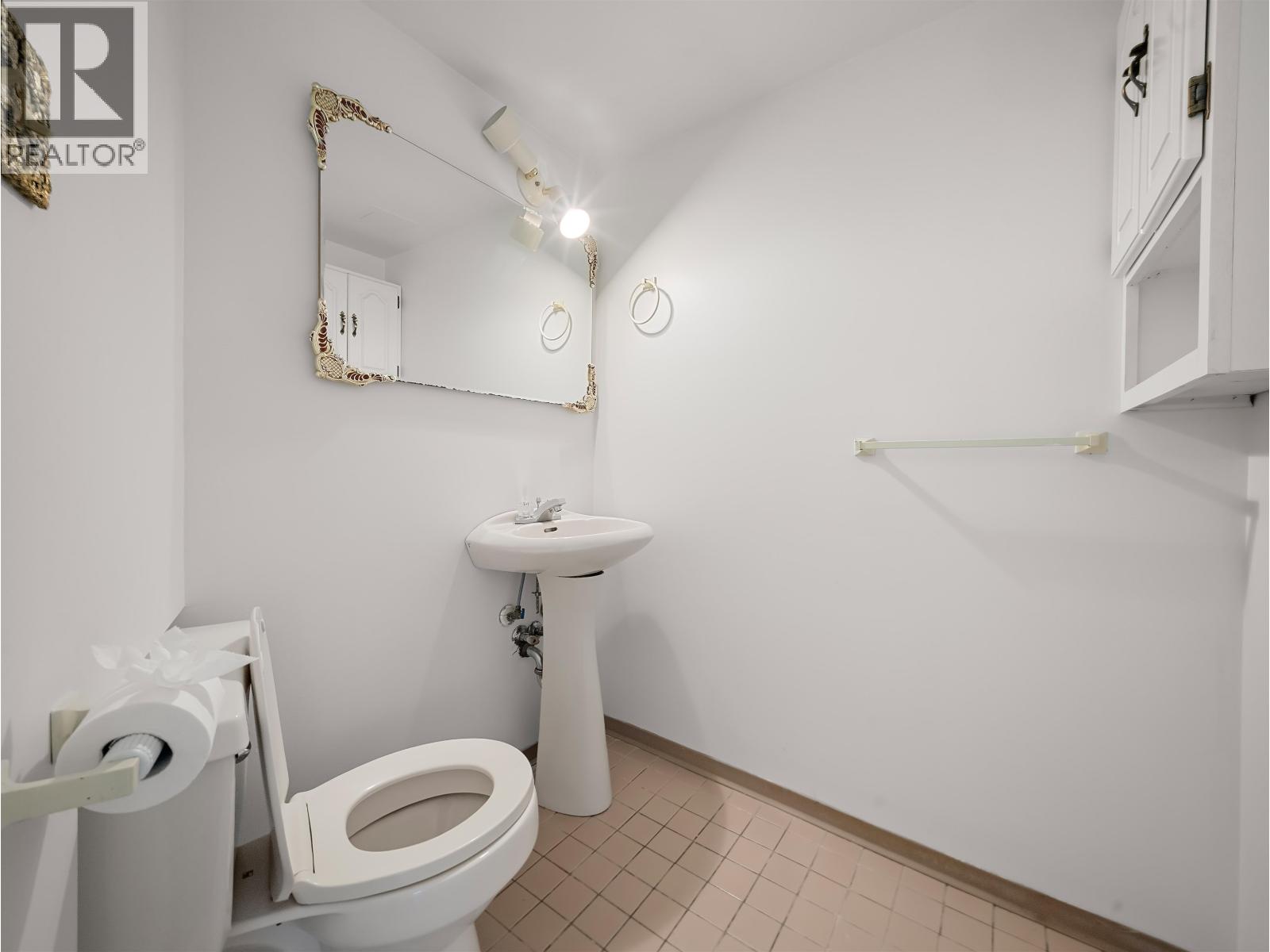 503-504 1725 Pendrell Street, Vancouver, British Columbia  V6G 2X7 - Photo 7 - R3175851
