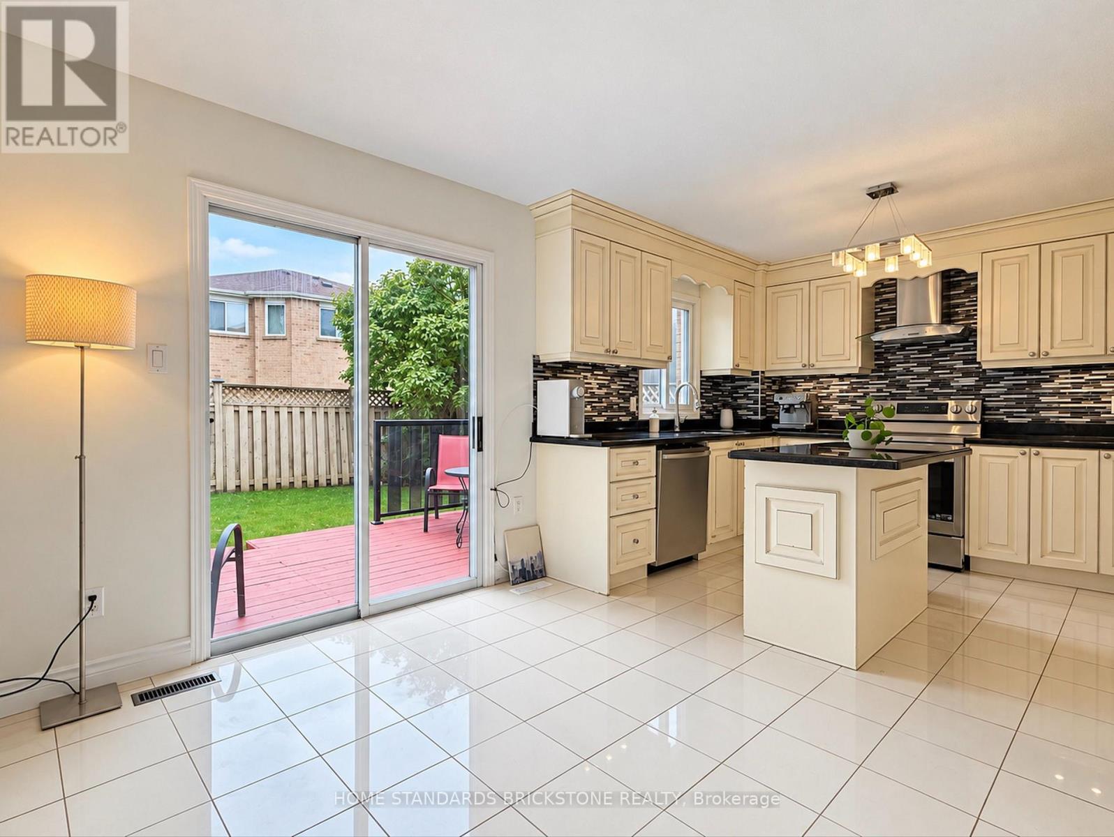 171 Brownridge Drive, Vaughan, Ontario  L4J 7B6 - Photo 8 - N14084156