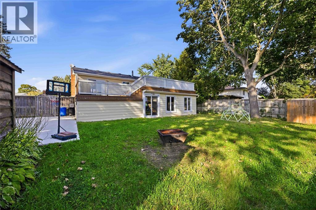 409 Huxley Avenue, Sarnia, Ontario  N7S 4Z1 - Photo 38 - 26025288