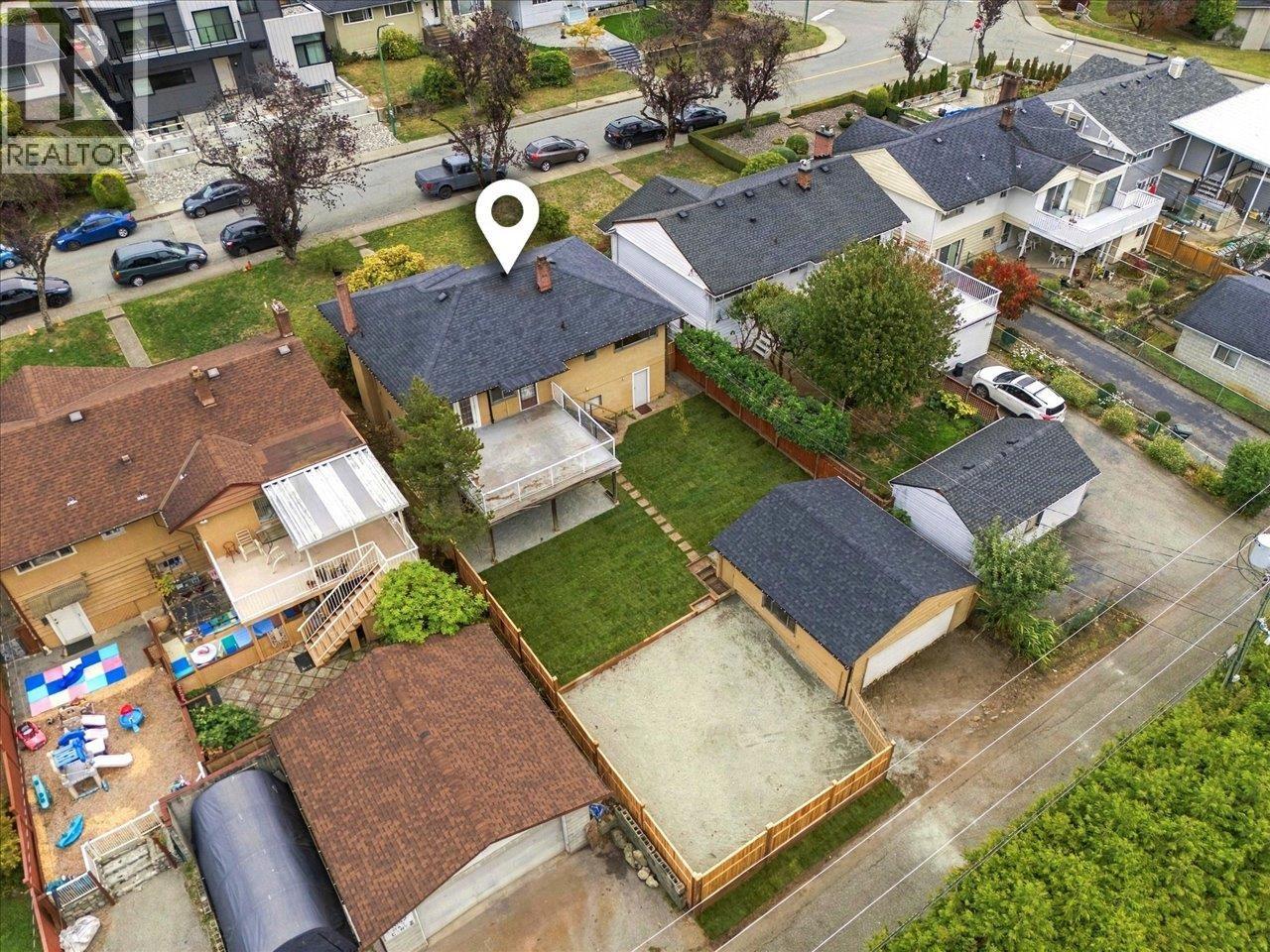 4656 Brentlawn Drive, Burnaby, British Columbia  V5C 3V2 - Photo 38 - R3175845