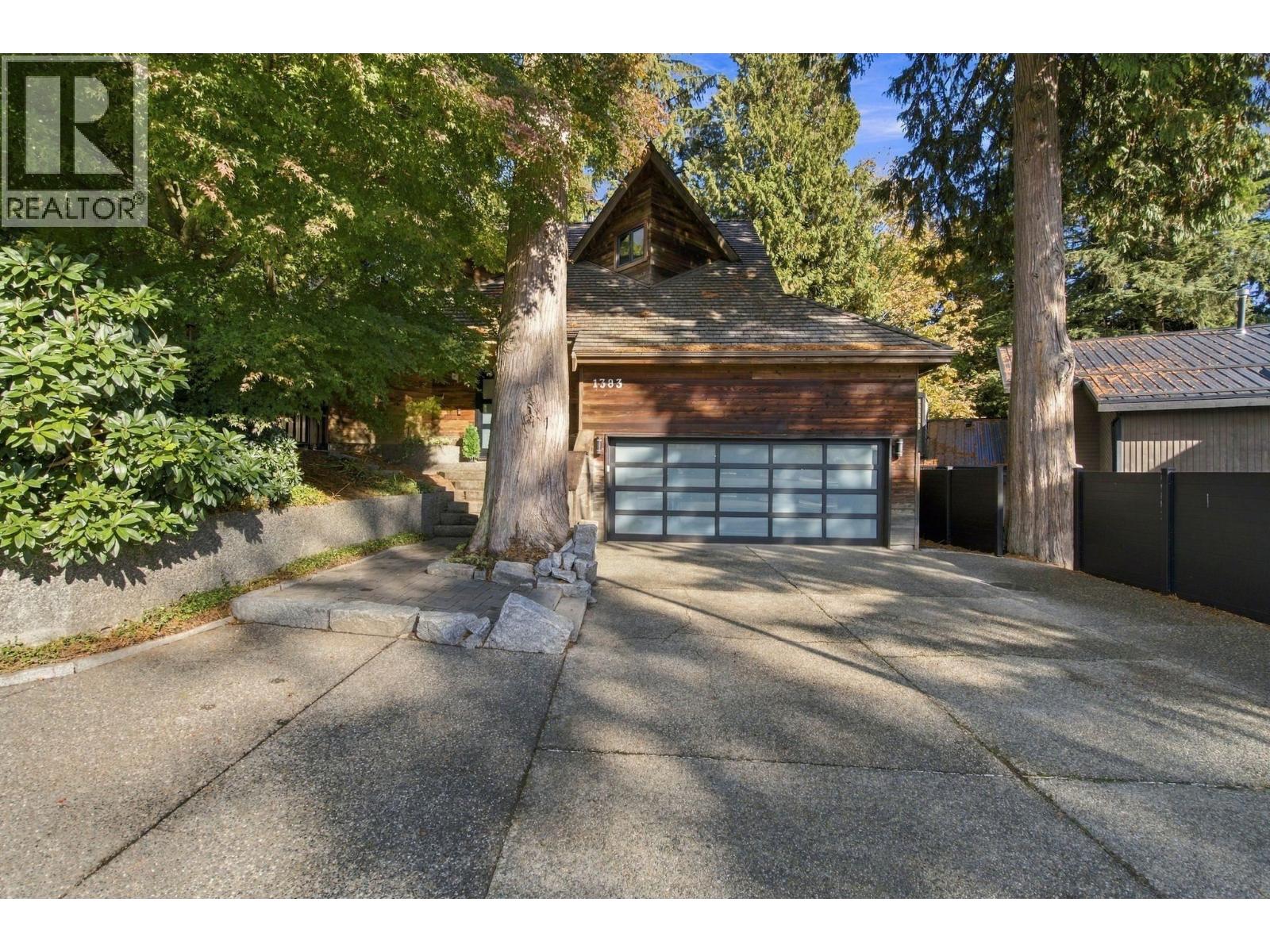 1383 CHARTER HILL DRIVE, coquitlam, British Columbia