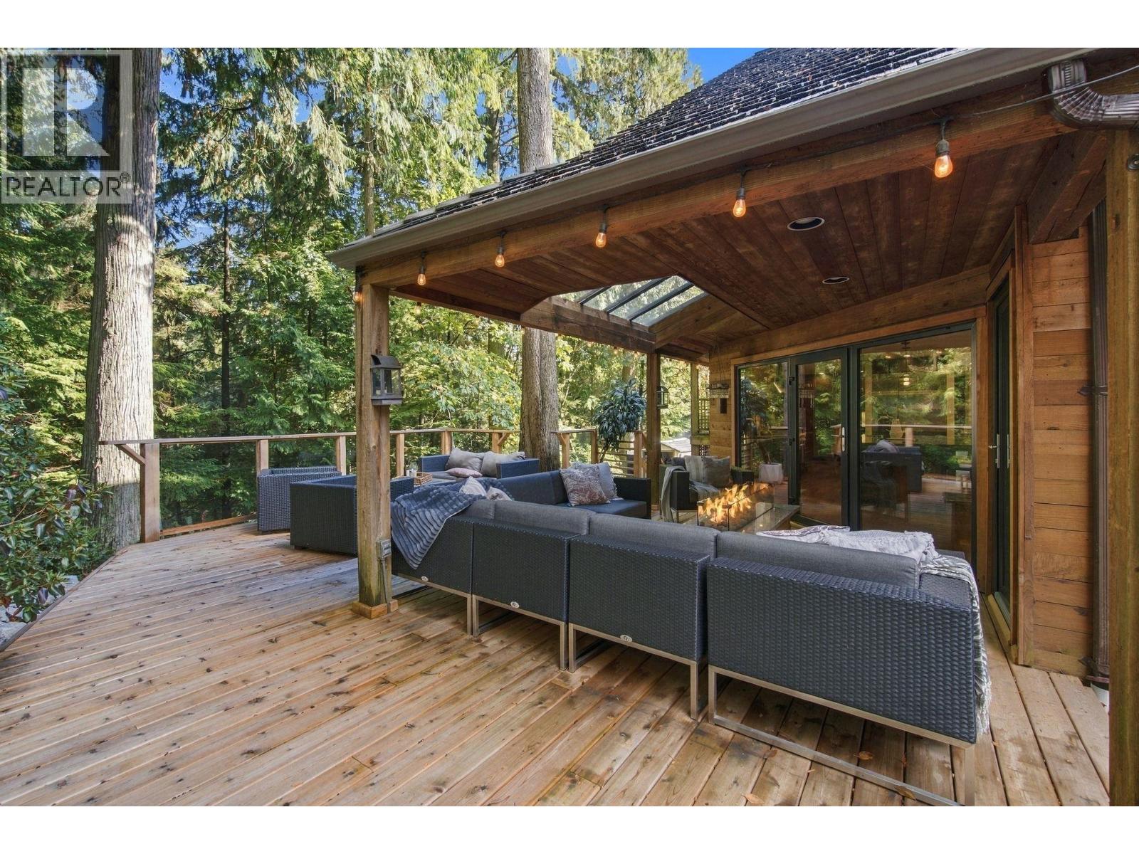 1383 Charter Hill Drive, Coquitlam, British Columbia  V3E 1P1 - Photo 26 - R3175863