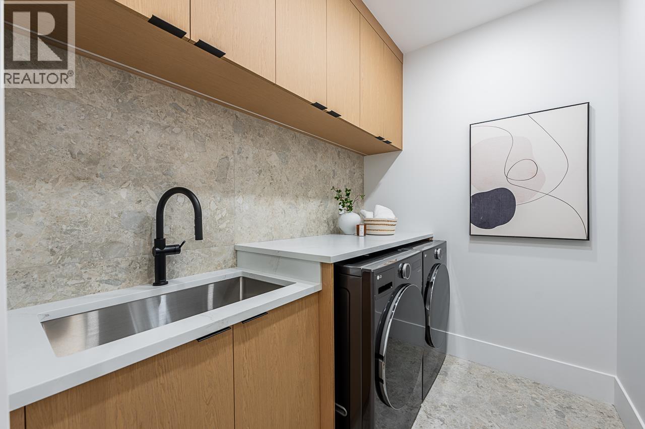 8940 Fairdell Place, Richmond, British Columbia  V7C 3Y3 - Photo 27 - R3175881