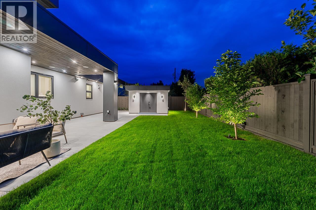8940 Fairdell Place, Richmond, British Columbia  V7C 3Y3 - Photo 9 - R3175881