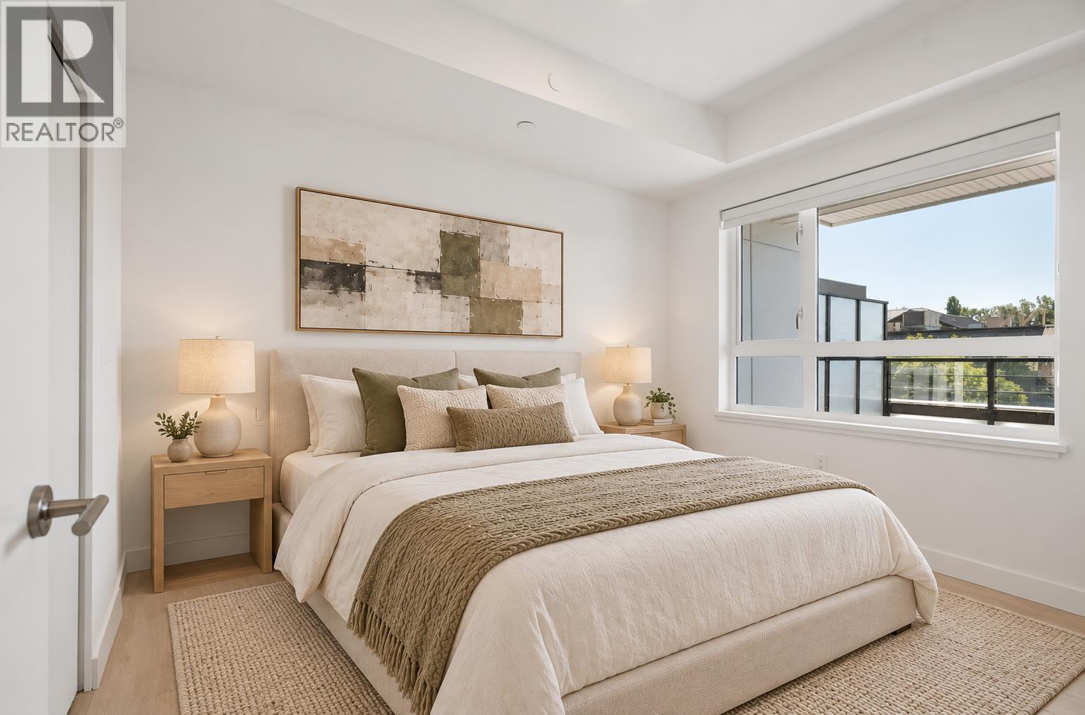 207 1080 Marine Drive, North Vancouver, British Columbia  V7P 3C4 - Photo 5 - R3175862