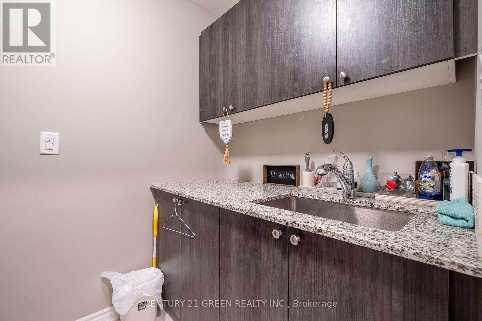 1570 Severn Drive, Milton, Ontario  L9E 1X8 - Photo 37 - W13865906