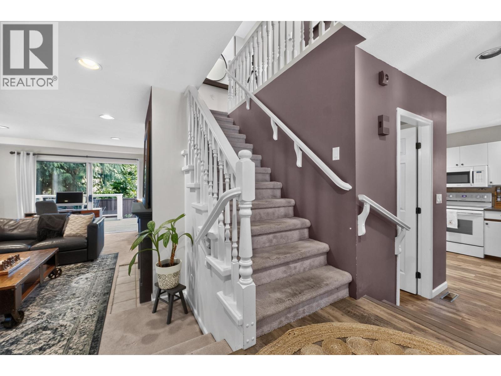 1150 Beaufort Road, North Vancouver, British Columbia  V7G 1R7 - Photo 8 - R3174888