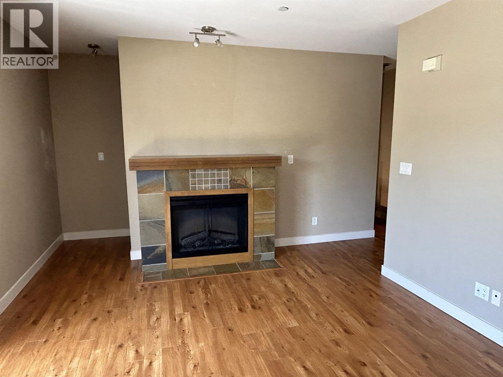 157 7388 Macpherson Avenue, Burnaby, British Columbia  V5J 0A1 - Photo 5 - R3174761