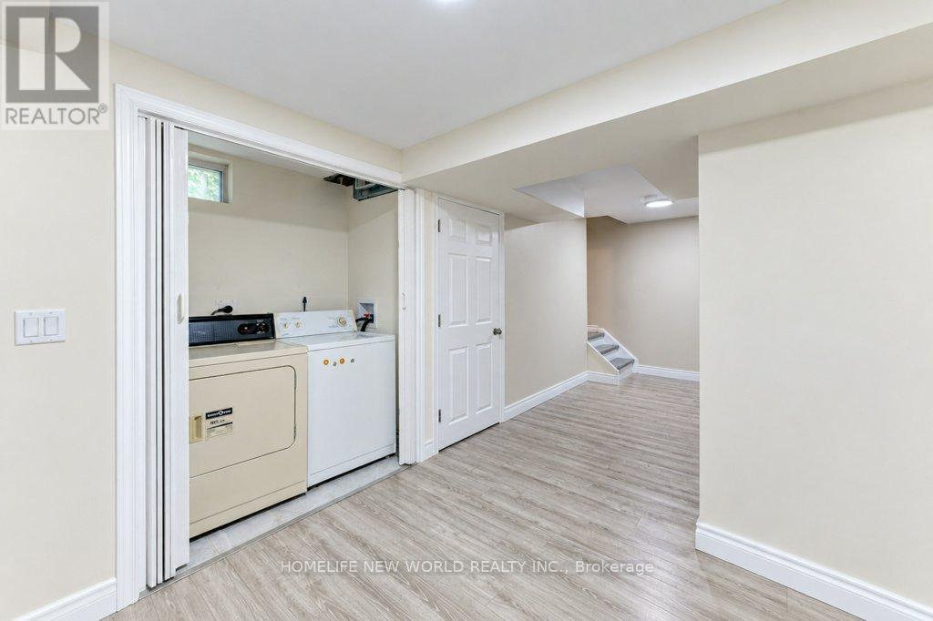 561 Dansbury Drive, Waterloo, Ontario  N2K 4E2 - Photo 15 - X14084138