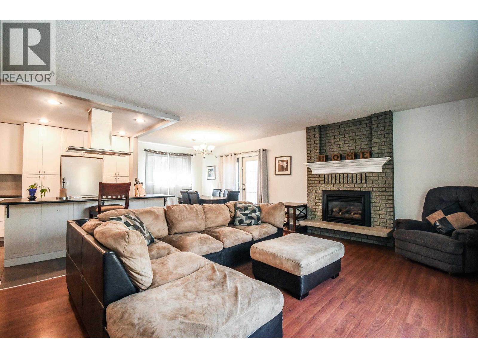 122 Duncan Place, Prince George, British Columbia  V2M 6T4 - Photo 3 - R3175760