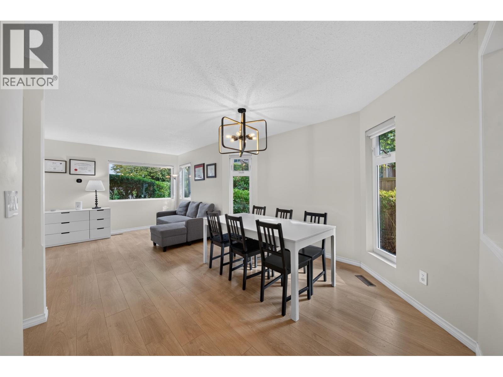 6 5111 MAPLE ROAD
