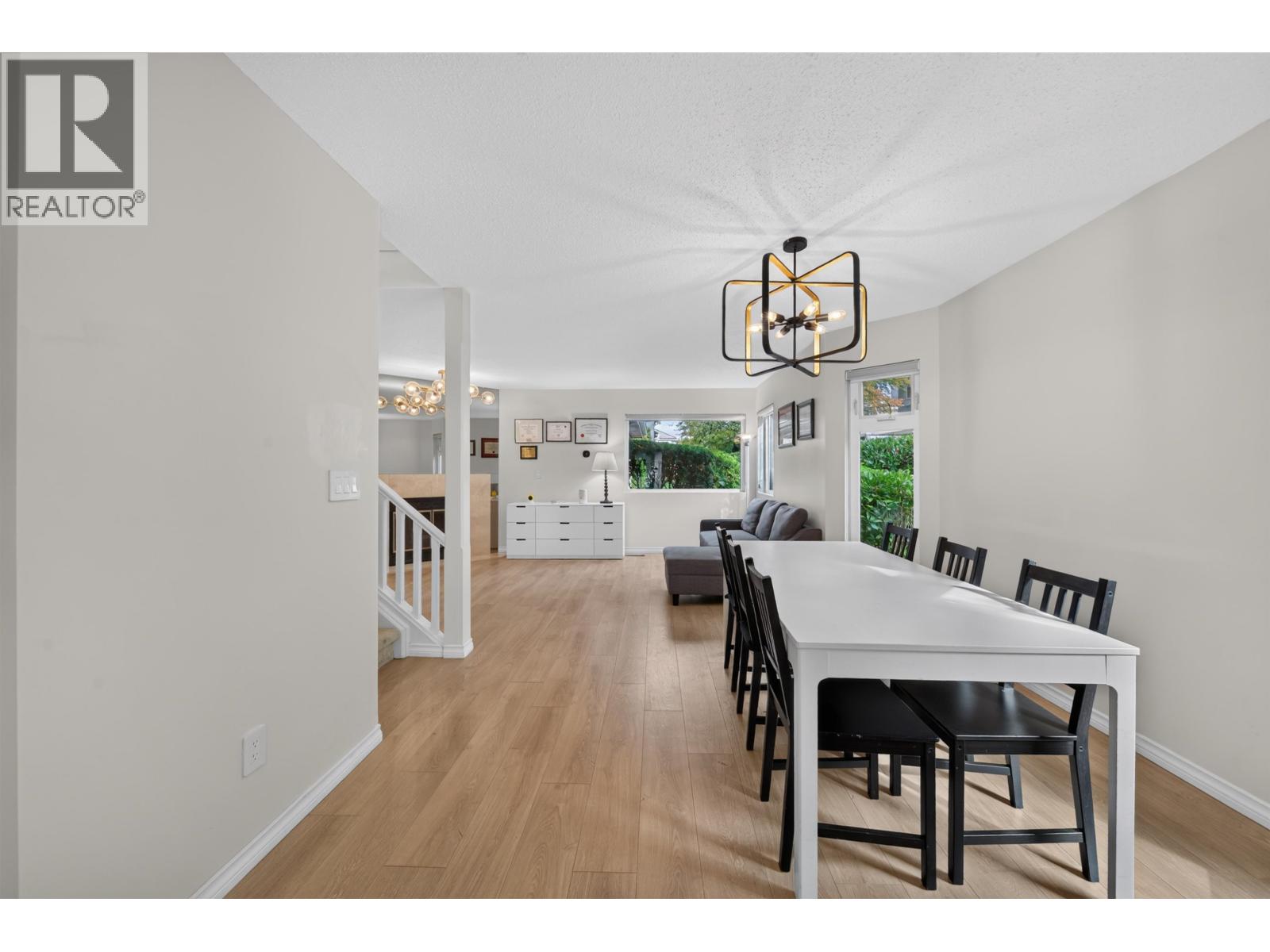 6 5111 MAPLE ROAD