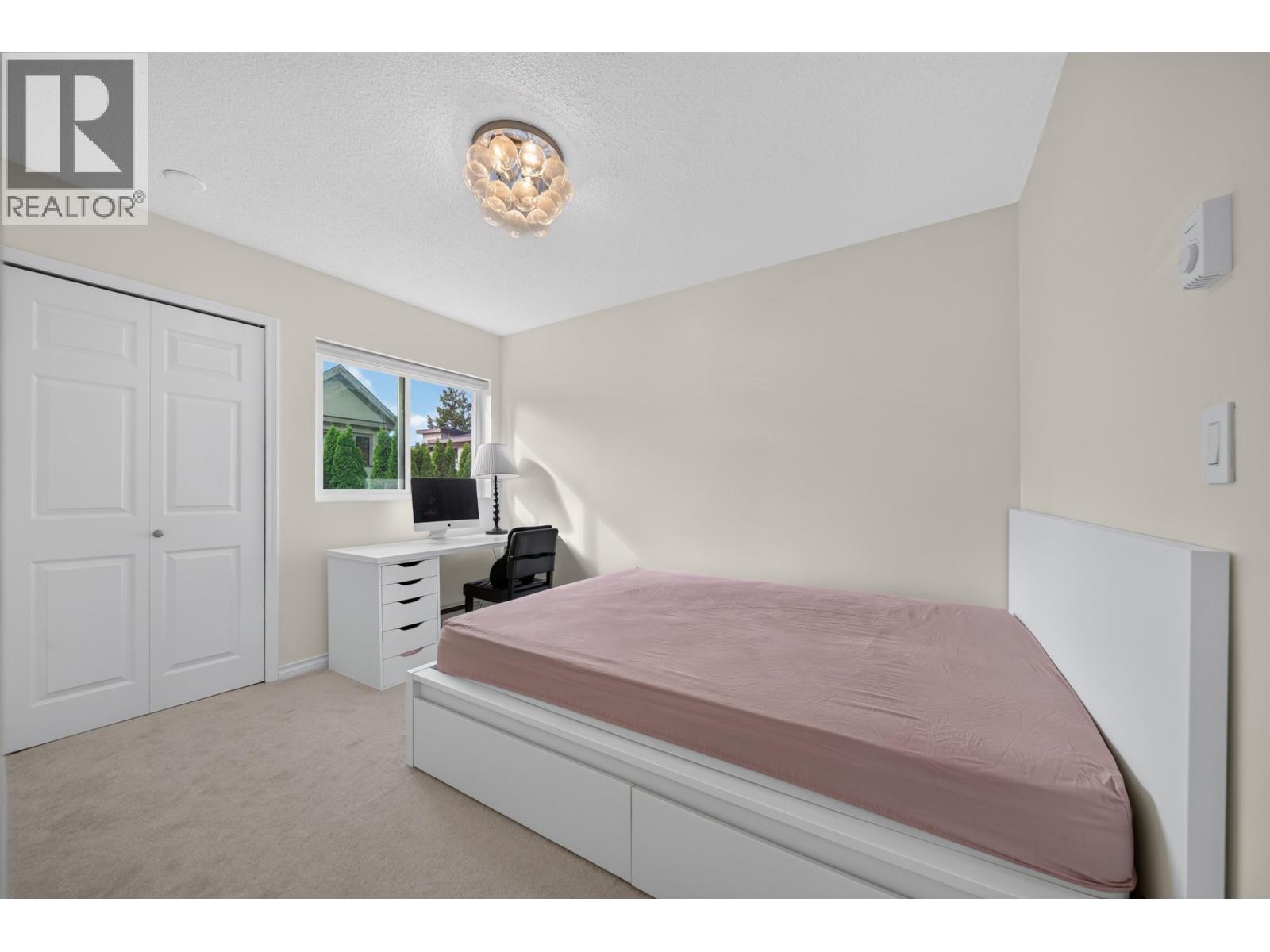 6 5111 MAPLE ROAD