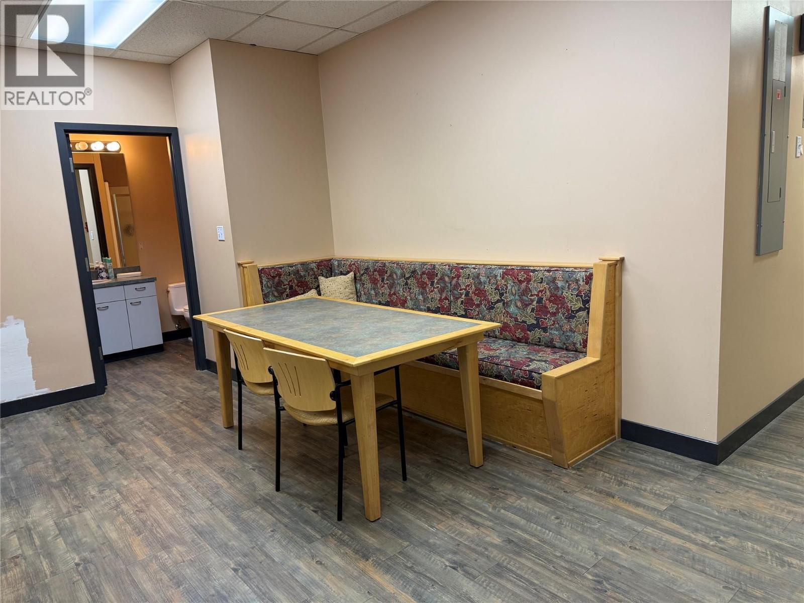 310 Hall Street, Nelson, British Columbia  V1L 4E9 - Photo 21 - 10401591
