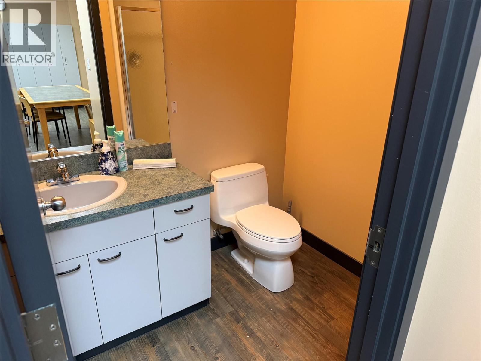 310 Hall Street, Nelson, British Columbia  V1L 4E9 - Photo 26 - 10401591