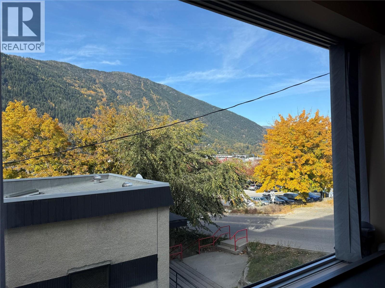 310 Hall Street, Nelson, British Columbia  V1L 4E9 - Photo 5 - 10401591