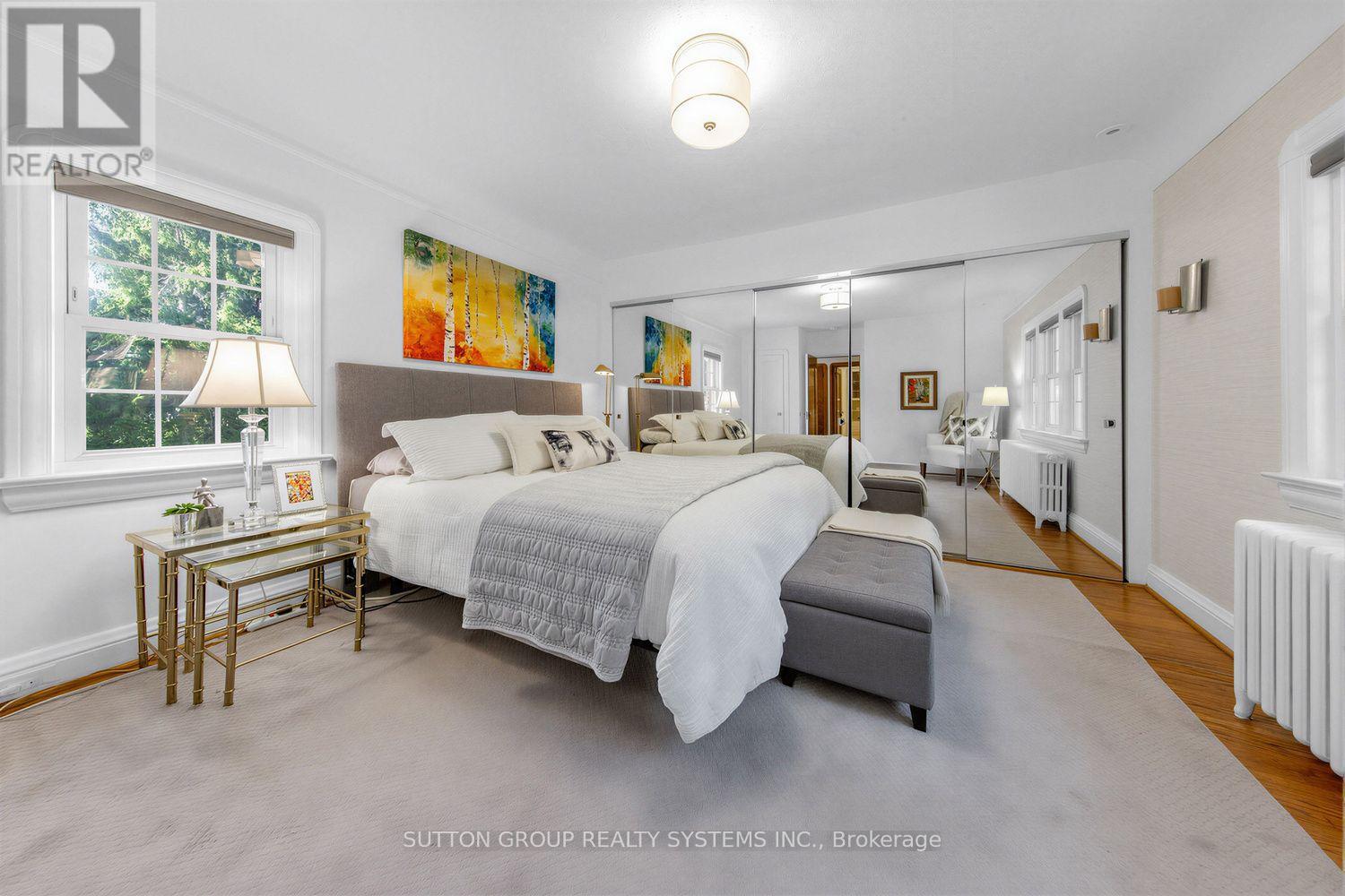 4 Brule Crescent, Toronto, Ontario  M6S 4H9 - Photo 13 - W13838192