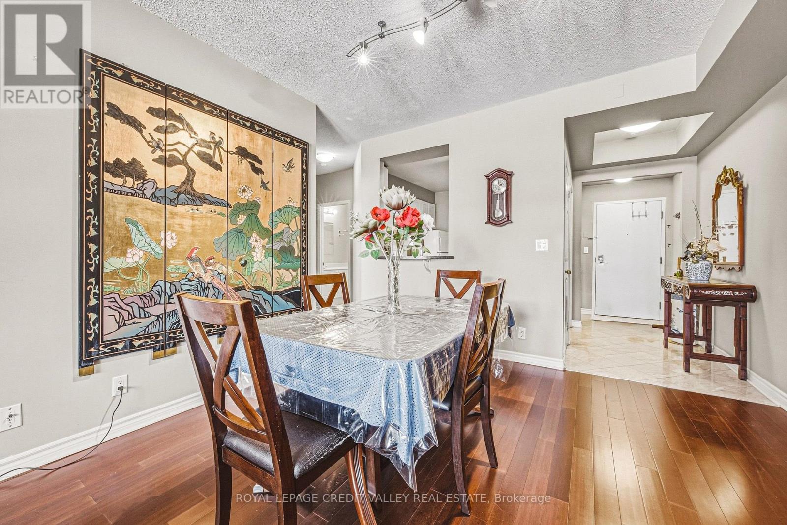 202 - 935 Royal York Road E, Toronto, Ontario  M8Y 4H1 - Photo 6 - W14011318