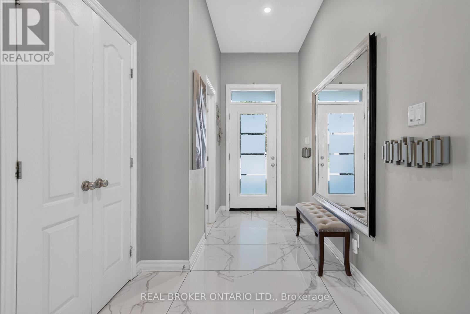 609 Egret Way, Ottawa, Ontario  K2J 6K9 - Photo 3 - X13846780