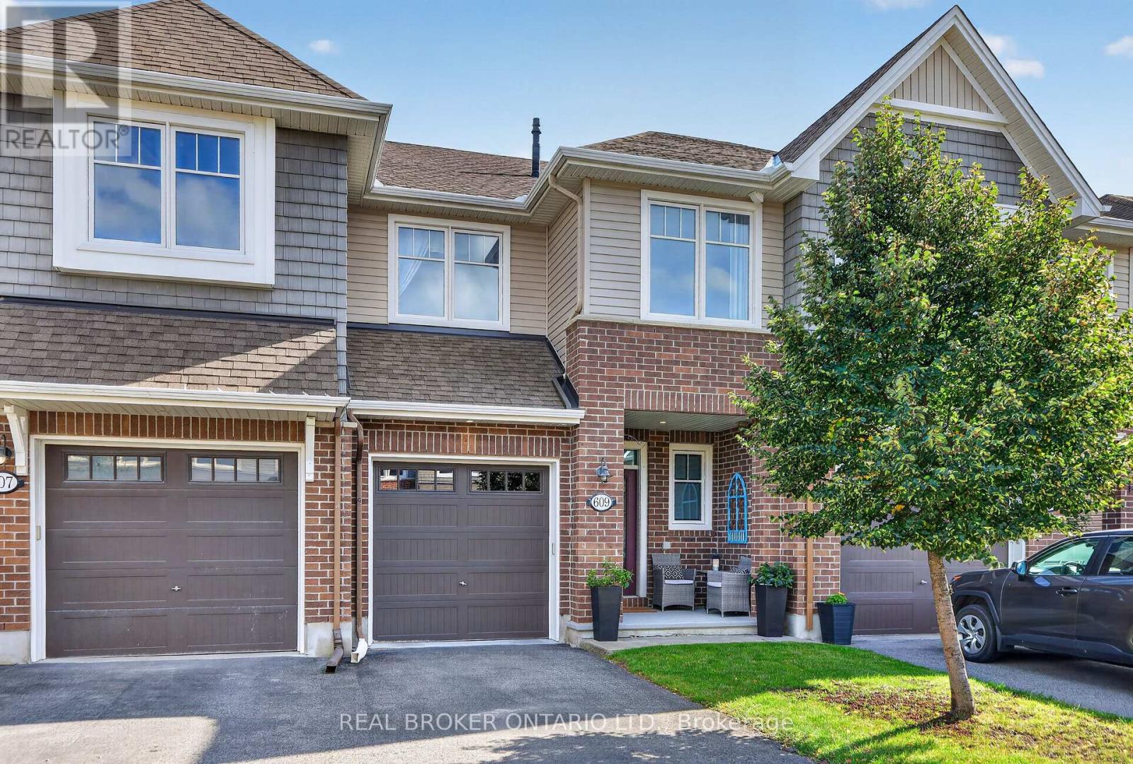 609 EGRET WAY, Ottawa, Ontario