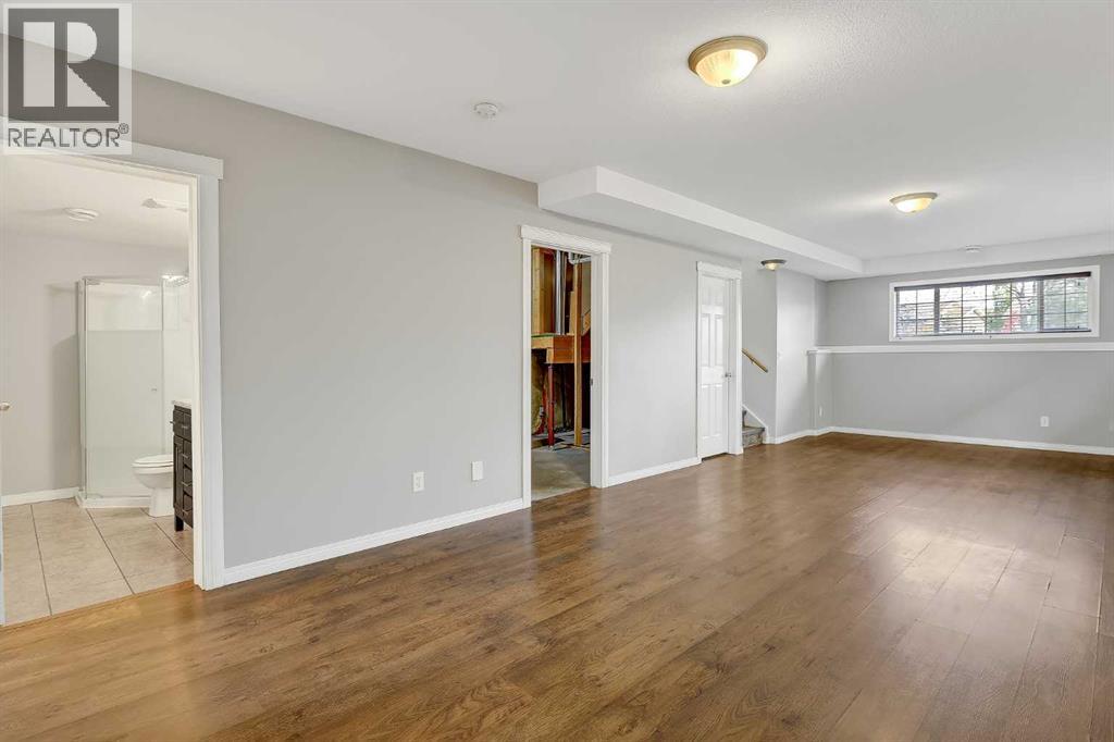 116 Pinnacle Boulevard