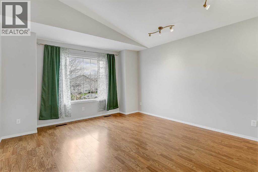 116 Pinnacle Boulevard