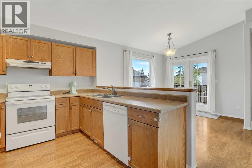 116 Pinnacle Boulevard