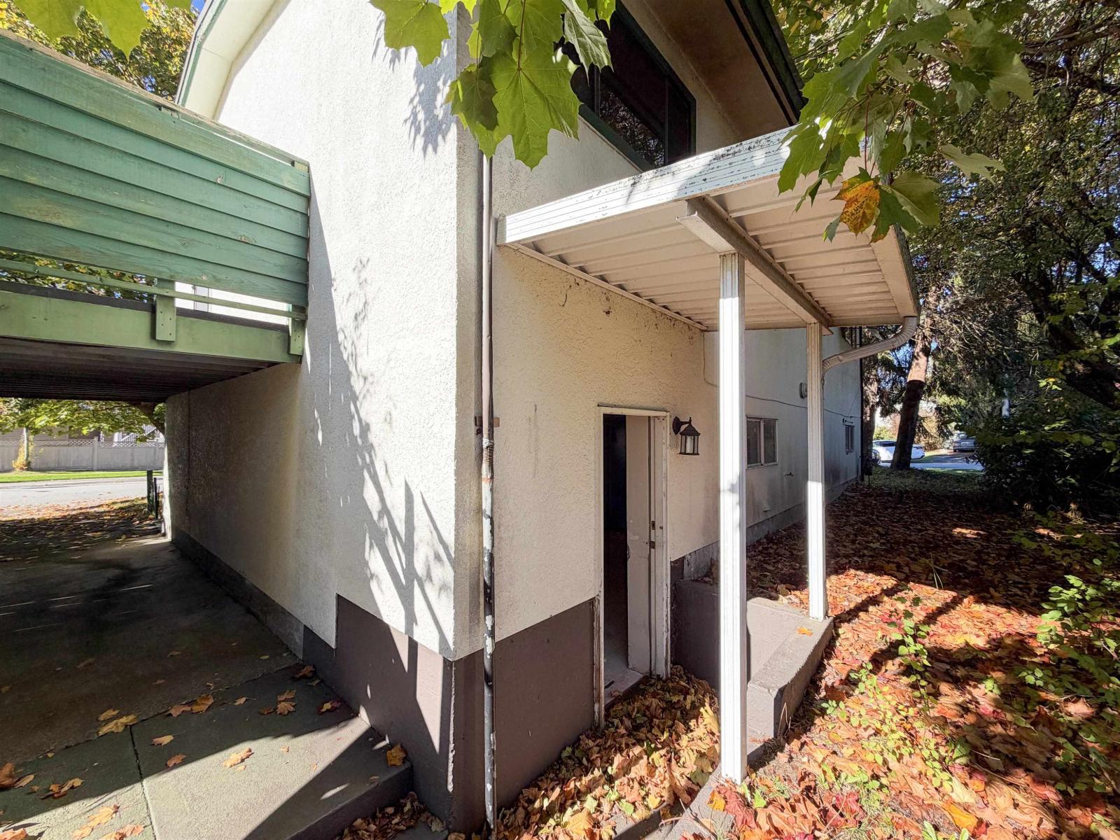 8930 113a Street, Delta, British Columbia  V4C 5C3 - Photo 4 - R3175893