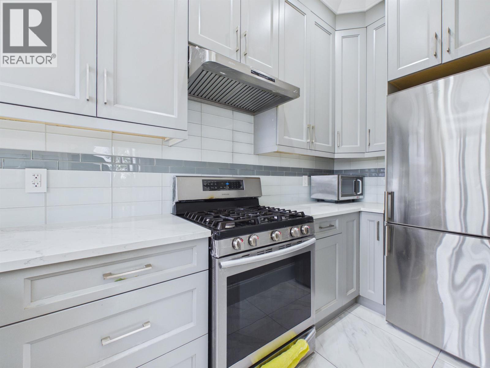 5410 Patrick Street, Burnaby, British Columbia  V5J 3B3 - Photo 8 - R3174497
