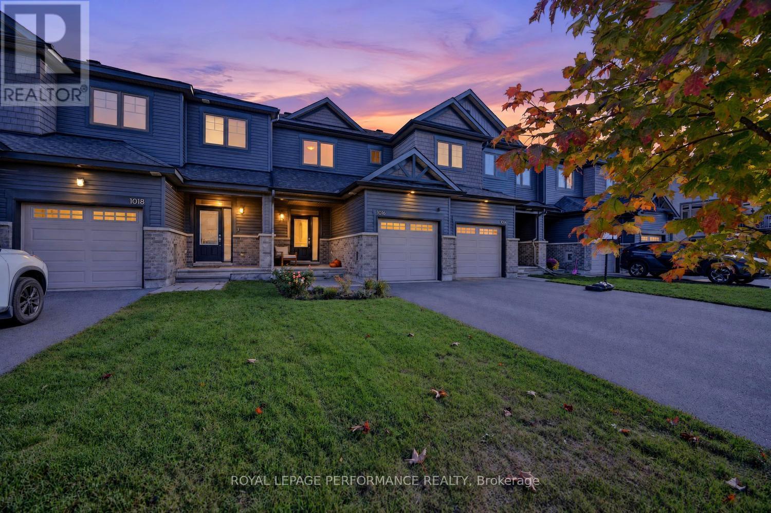 1016 Kijik Crescent, Ottawa, Ontario